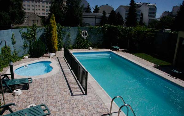 Alfonso IX pool