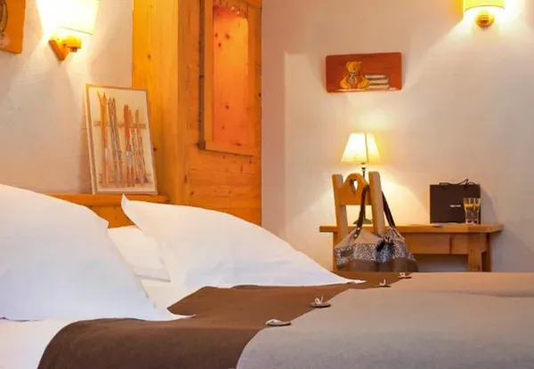 Annecy to Aravis Mountains room 3