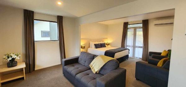 Bealey Hotel Arthurs Pass Studio room