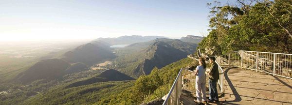 Boroka-Lookout-Halls-Gap