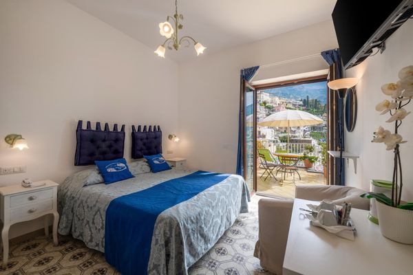 Camera-Matrimoniale-Florida-Residence-Positano-7-scaled
