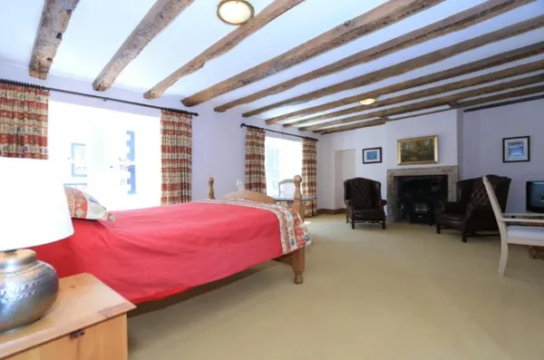 Centre of Britain Hotel Bedroom