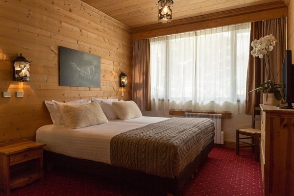 Chalet Hôtel La Chemenaz les contamines bedroom