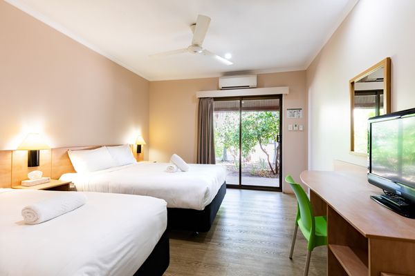 Contour Hotel standard room