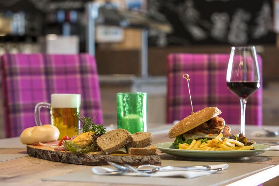 Cooee Alpin Hotel restaurant