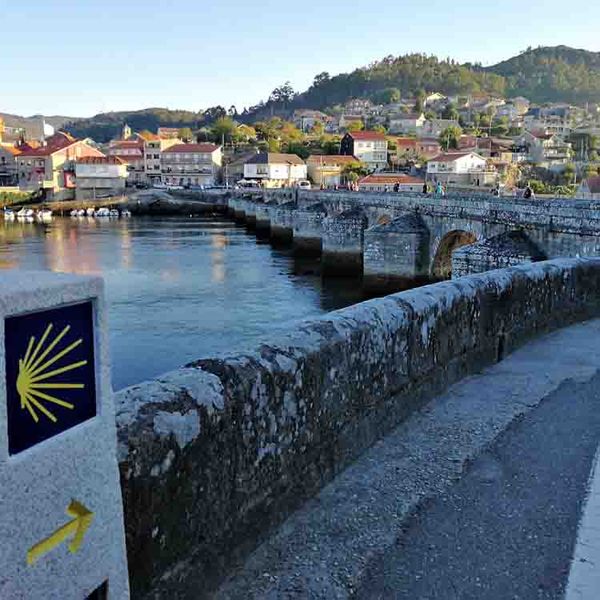 Bridge crossing on the Camino