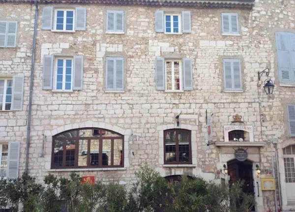 Des Seigneurs