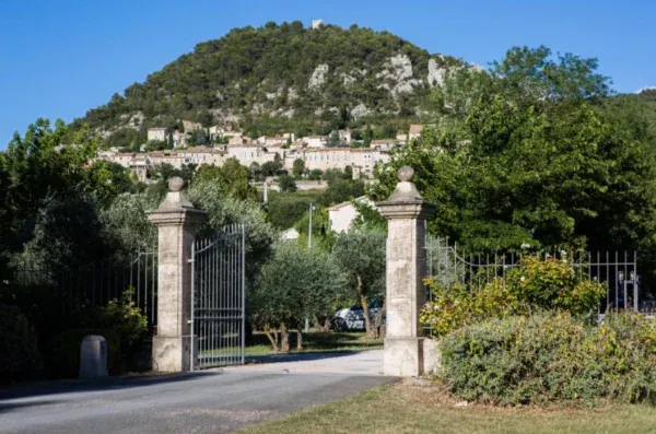 Domaine des Cabasses 3 Entrance