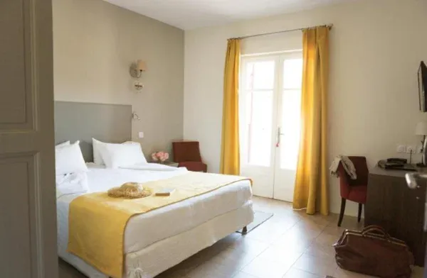 Domaine des Cabasses 3 Room
