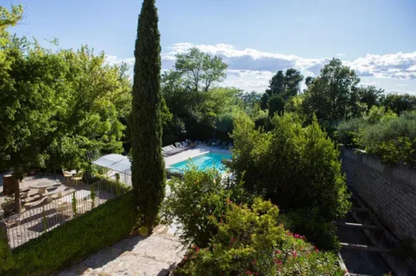 Domaine des Cabasses 3 View with Pool