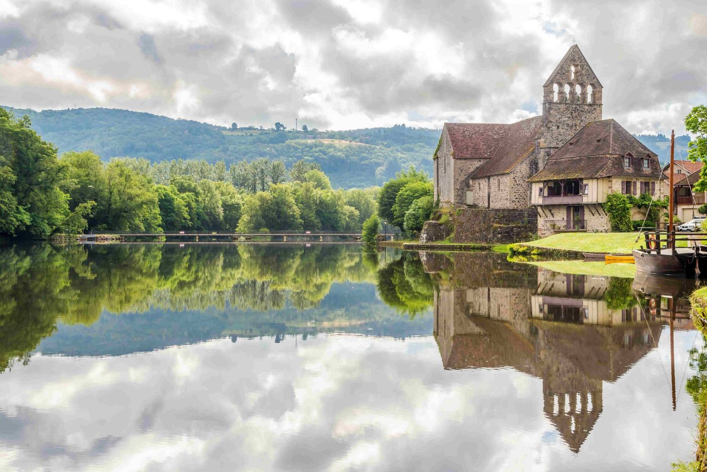 Dordogne River
