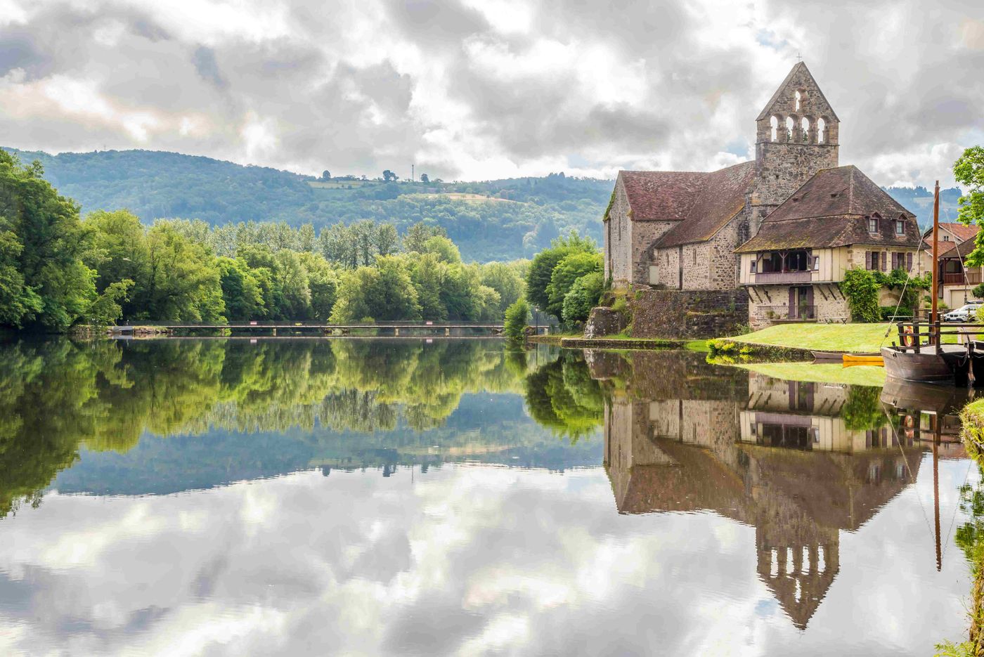 Dordogne River