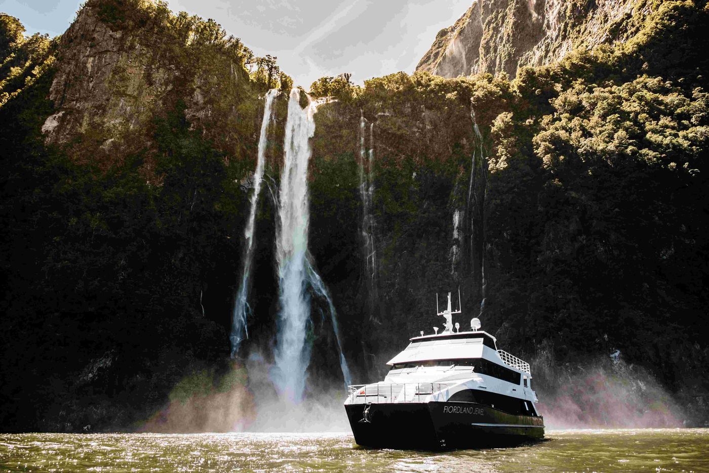 Fiordland Discovery_Fiordland Jewel Milford Sound (1)