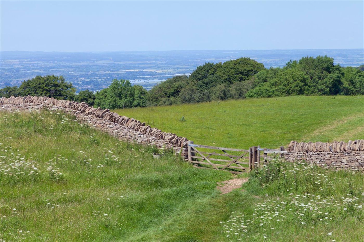 Gate-on-the-Cotswold-Way