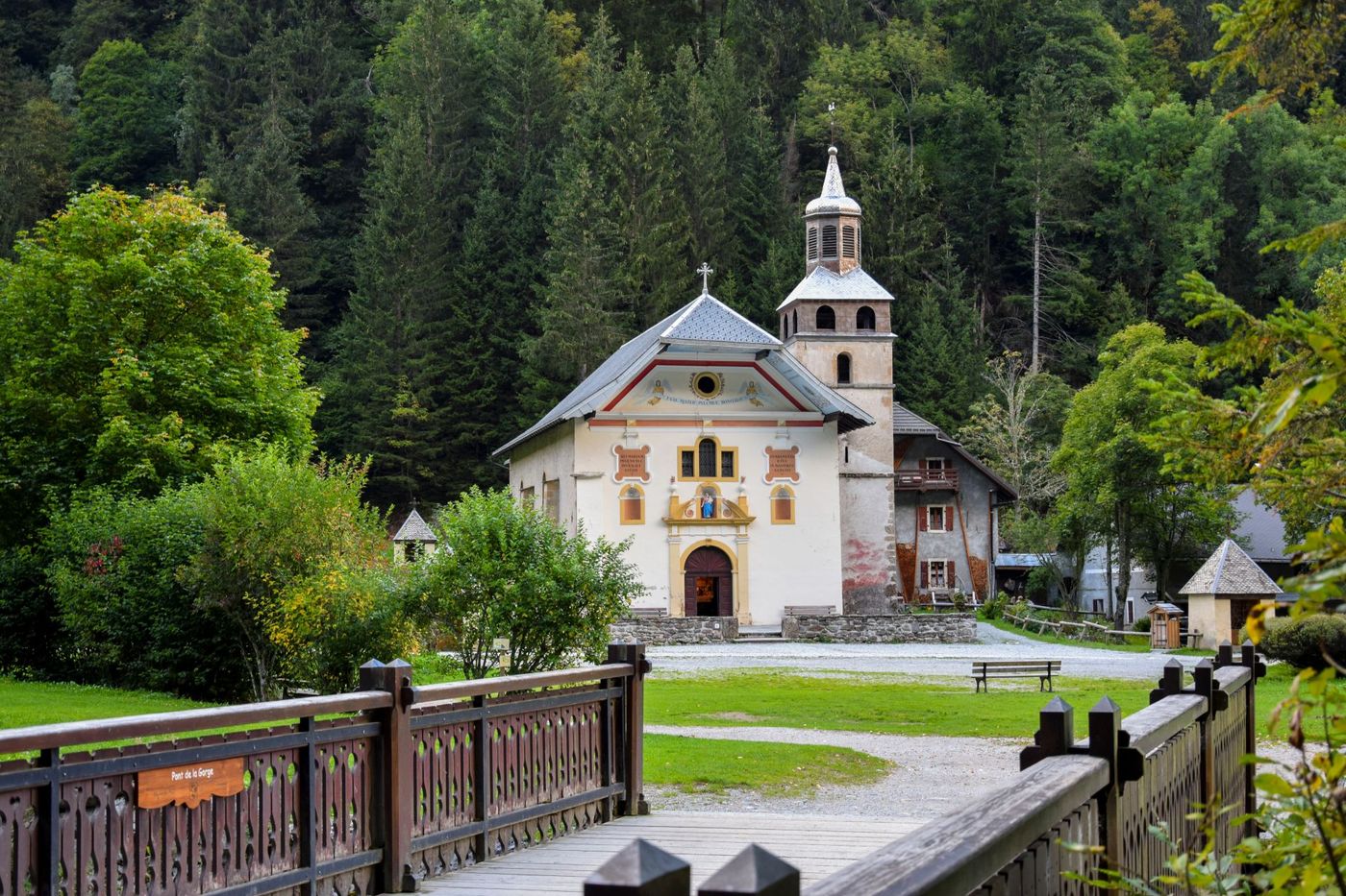 Historic-Church-of-Notre-Dame-de-la-Gorge