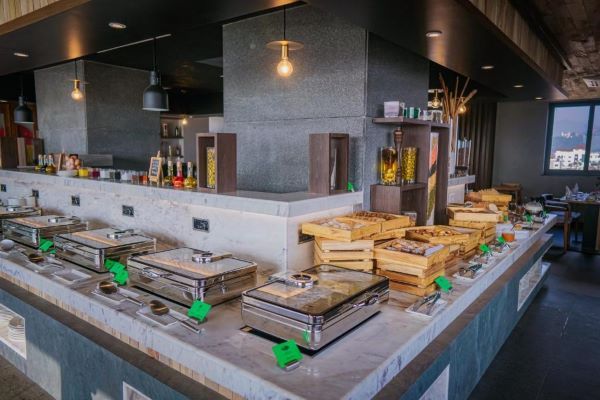 Hotel Barahi buffet