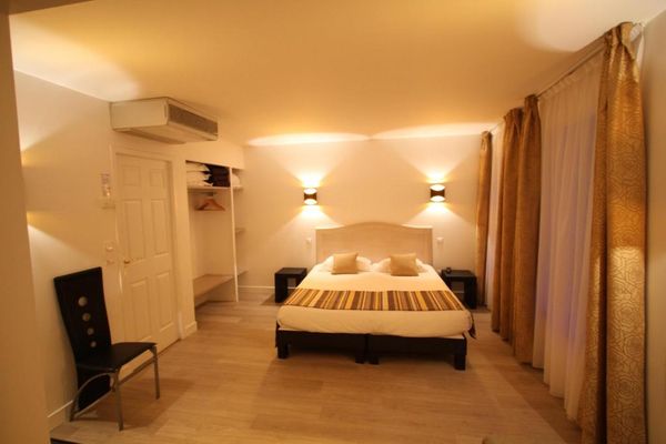 Hotel Le Continental double room