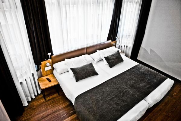 Hotel Lux Santiago bedroom