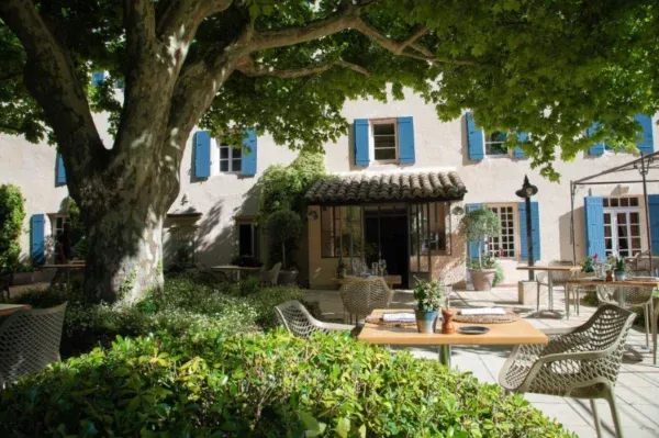 Hôtel Montmirail Outdoor
