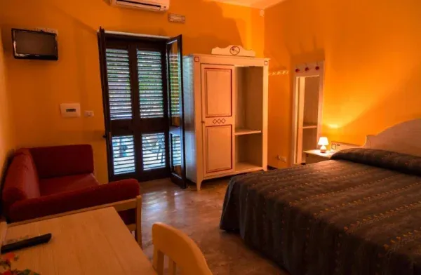 Hotel Oriente Bedroom