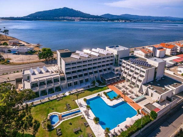 Hotel Porta do Sol aerial