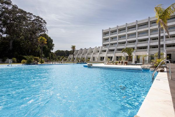 Hotel Porta do Sol pool