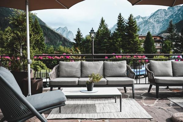 Hotel Toblacherhof outdoor