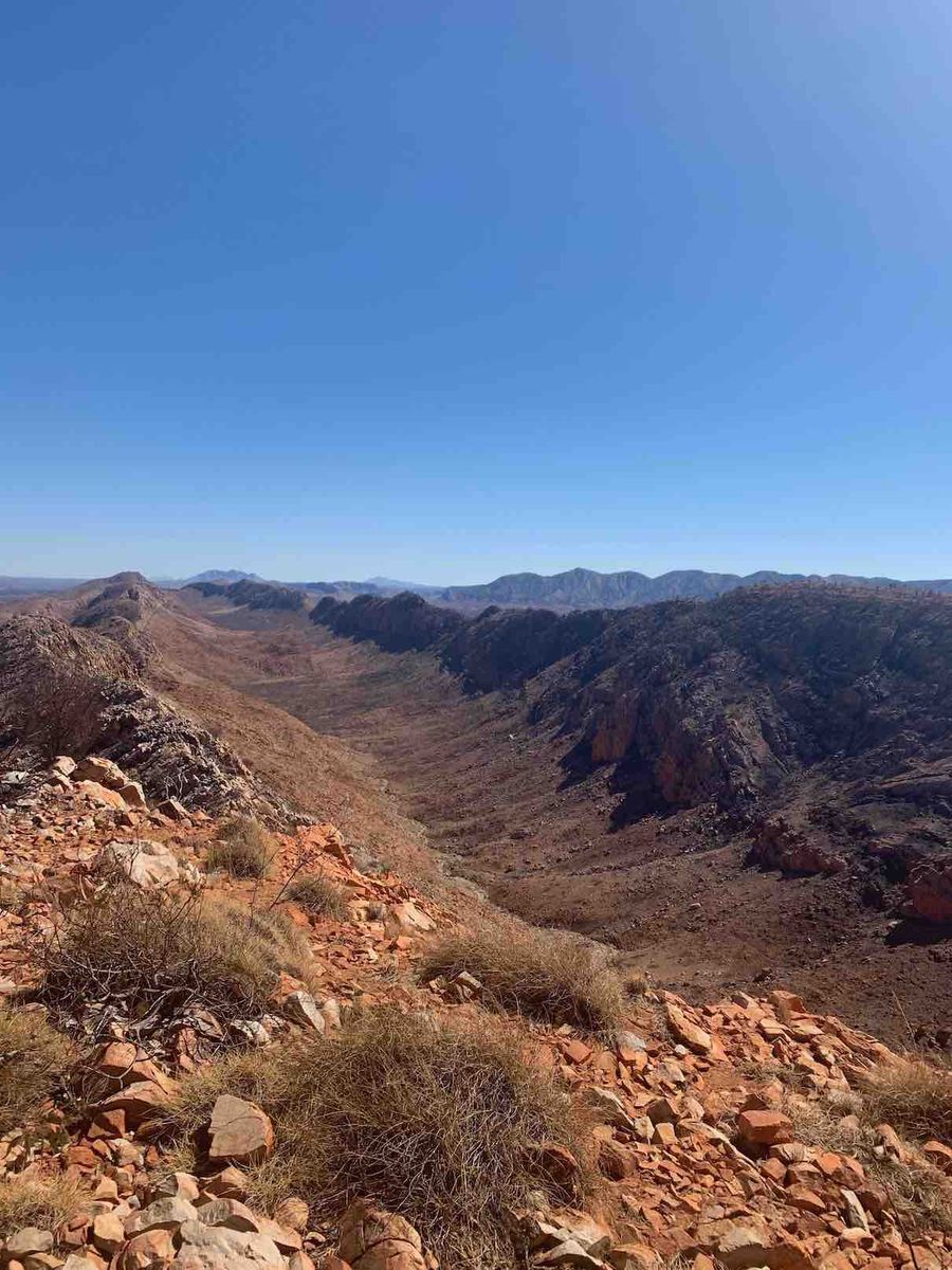 larapinta trail walk