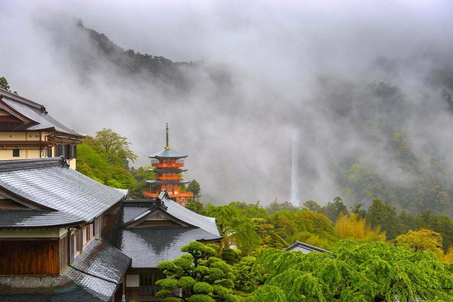 Kumano Kodo Temple waterfall