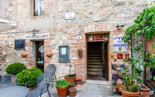 La Locanda del Loggiato front extrance