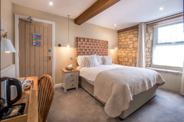 Lansdowne Bedroom