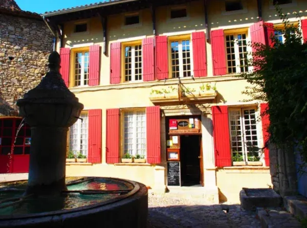 Le Beffroi Outdoor