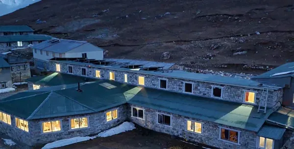 Lebouche Oxygen Lodge outside