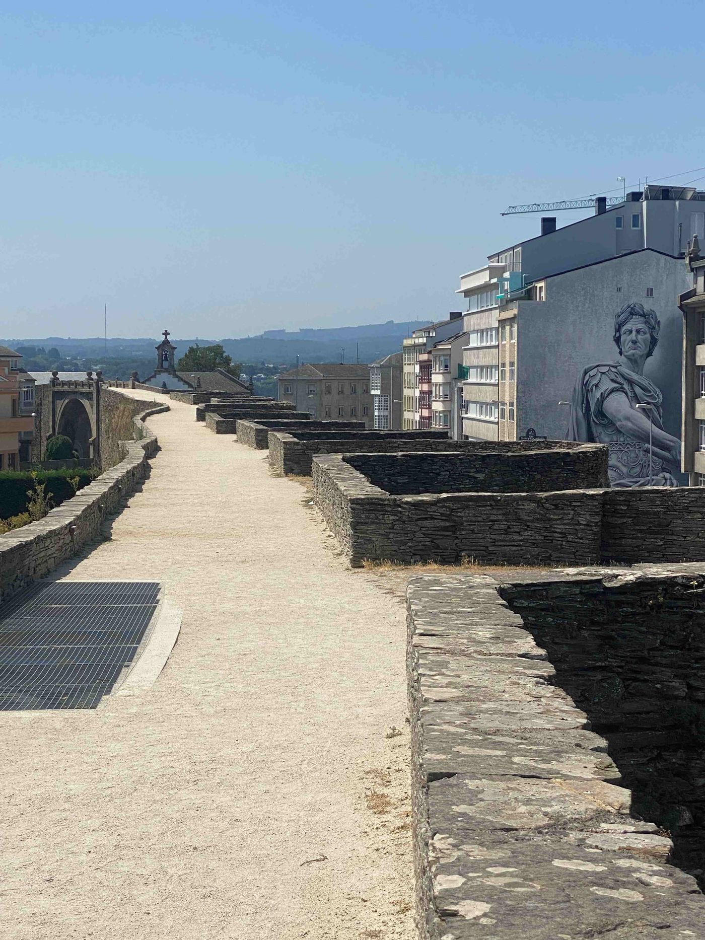 Lugo on wall walking