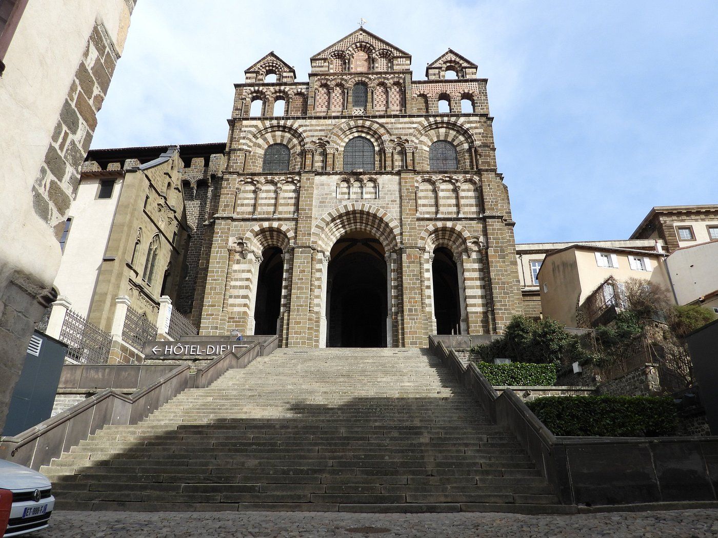 Notre-Dame du Puy Cathedral in Le Puy en Velay