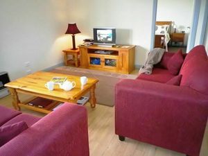 Nutkin Lodge cottage interior small