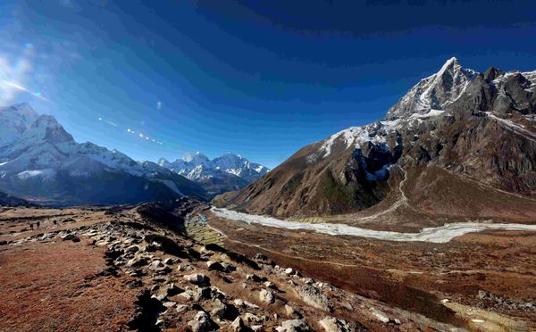 Pheriche village and mountains