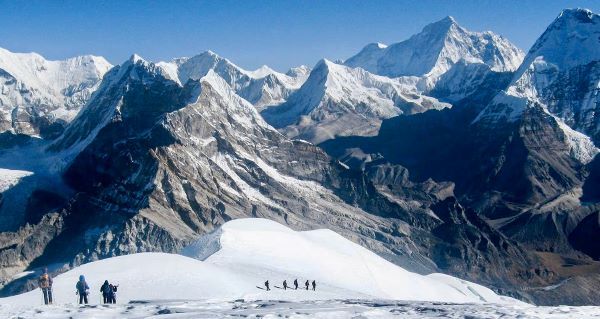 Pisang-Peak-Climbing