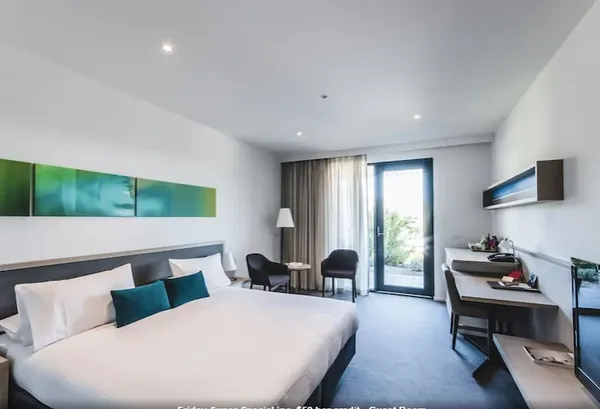 Room Flinders Hotel