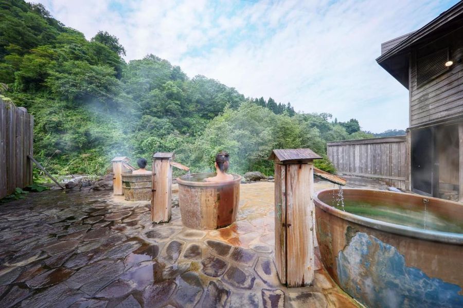 Sasakura Onsen Ryokan individual onsen