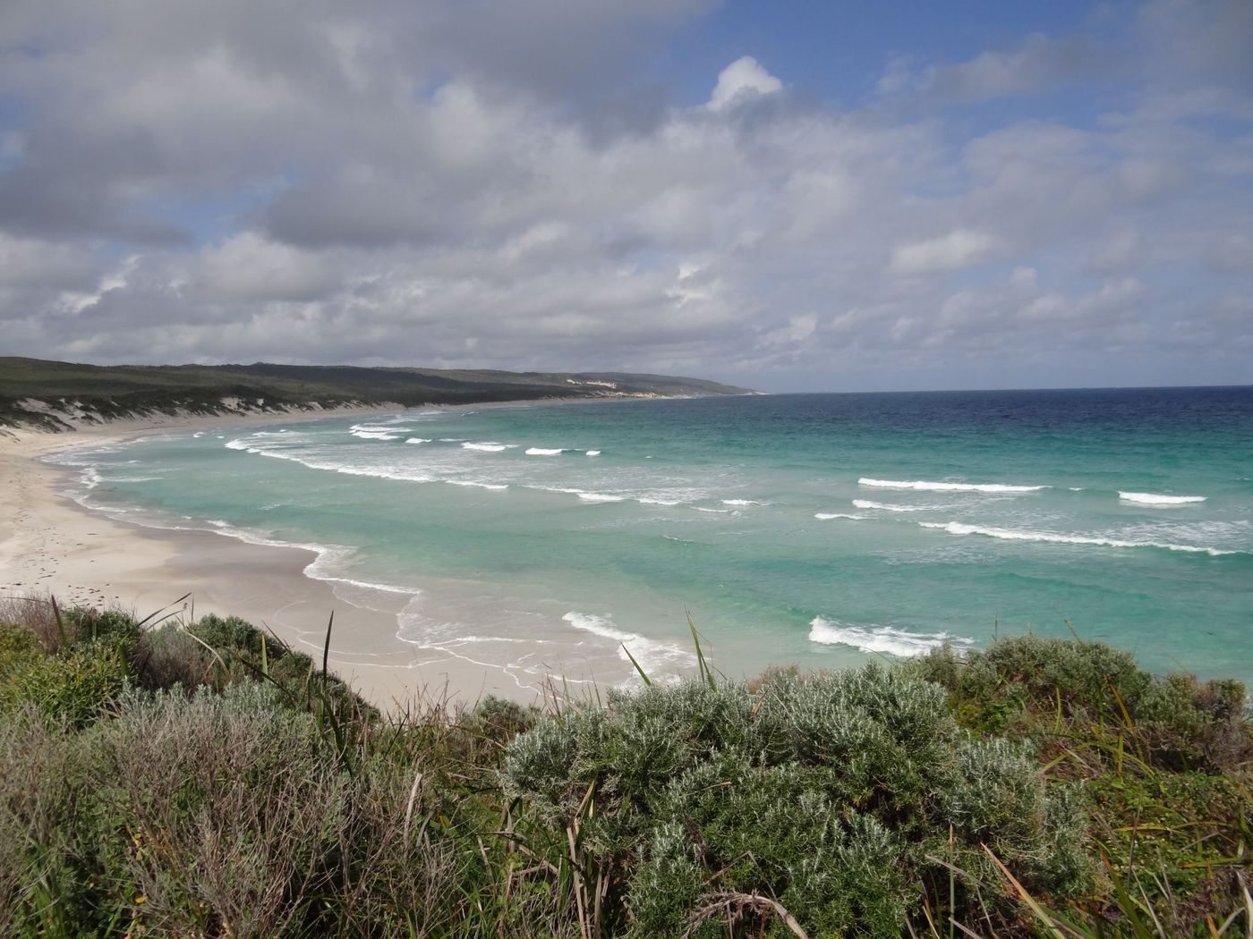 Tranquil-View-of-Homann-Deepdene-Beach-C2C