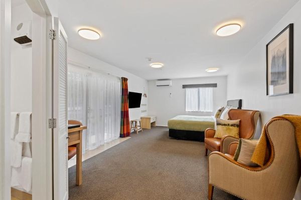 Tussock Peak Lodge Double room