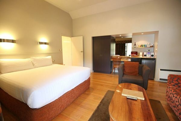 accommodation bay of fires