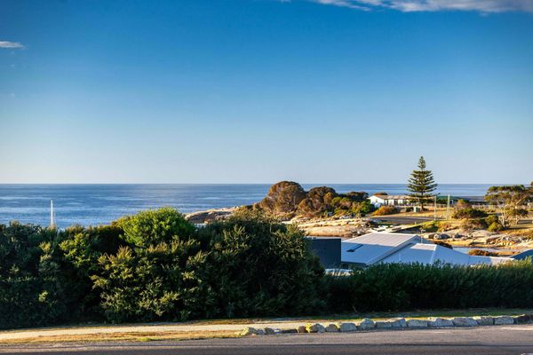 beachfront motel with ocean view