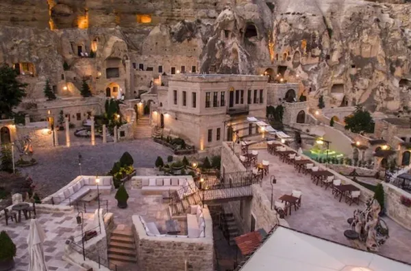 cAPPADOCIA OUTSIDE HOTEL