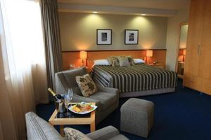 distinction room
