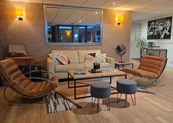 foyer antibe
