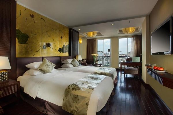 golden silk hotel 1