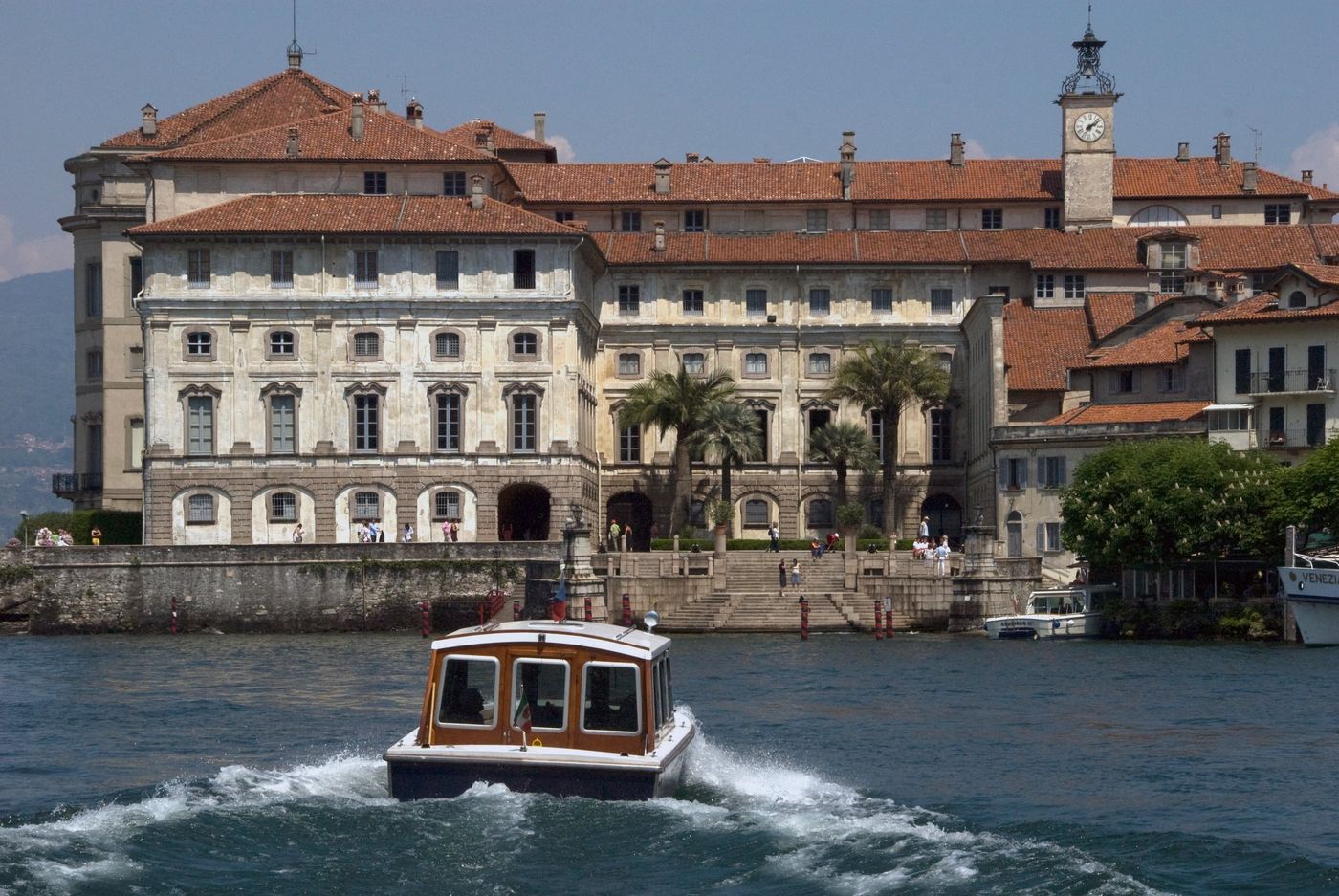 isola-bella © Walk Inn
