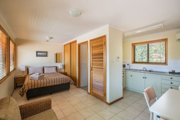 rawnsley park station one bedroom unit with kitchenette